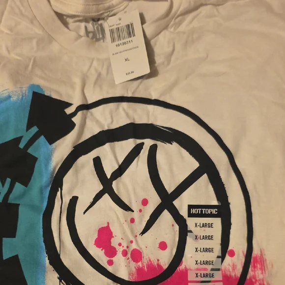 Hot Topic White Tee with Blue and Pink Graphic - Picture 1 of 2